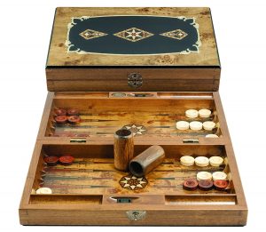 luxury classic medium backgammon set